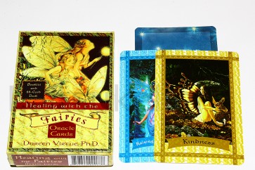 "Healing with the Fairies Oracle Cards" ennustuskaardid